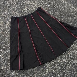 Y2K INC International Concepts Black and Red Pleated Skirt